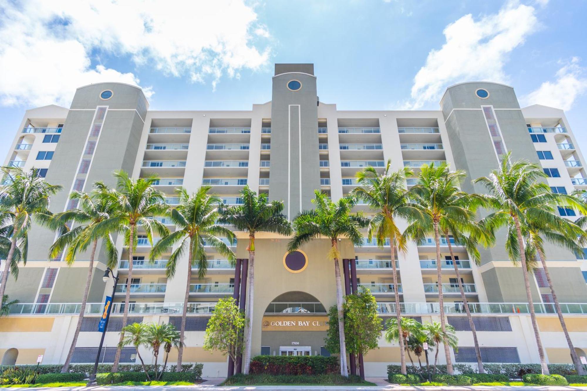 Golden Bay 402 Villa - Miami Beach, Miami Beach